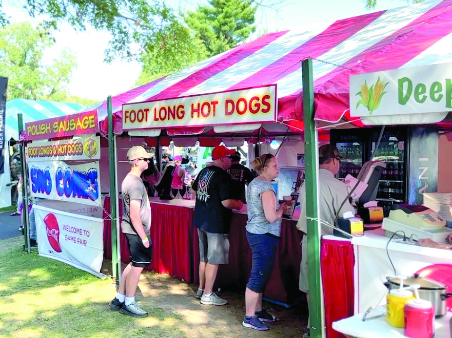 Foot Long Hot Dogs stand